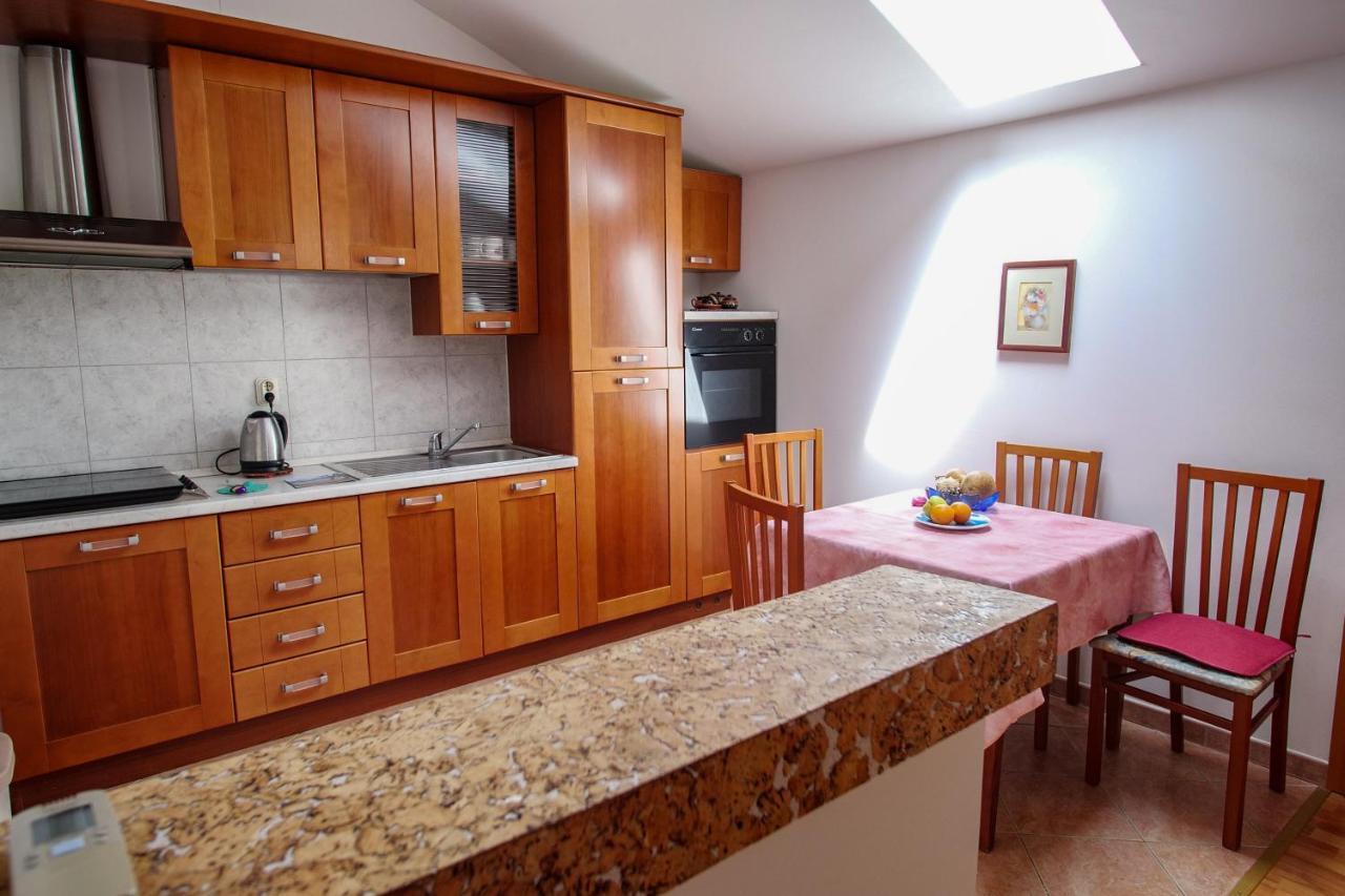 Amu Apartment Πούλα Εξωτερικό φωτογραφία